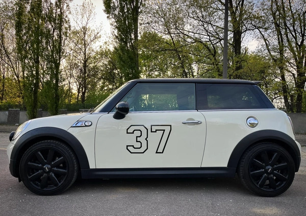 MINI Cooper S cena 32000 przebieg: 165750, rok produkcji 2007 z Warszawa małe 742